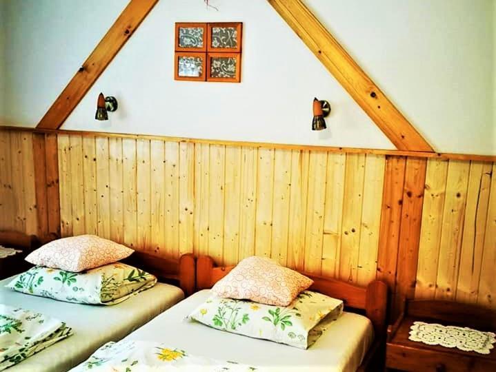 Penzion Pod Orechom Turčianske Teplice Exteriör bild